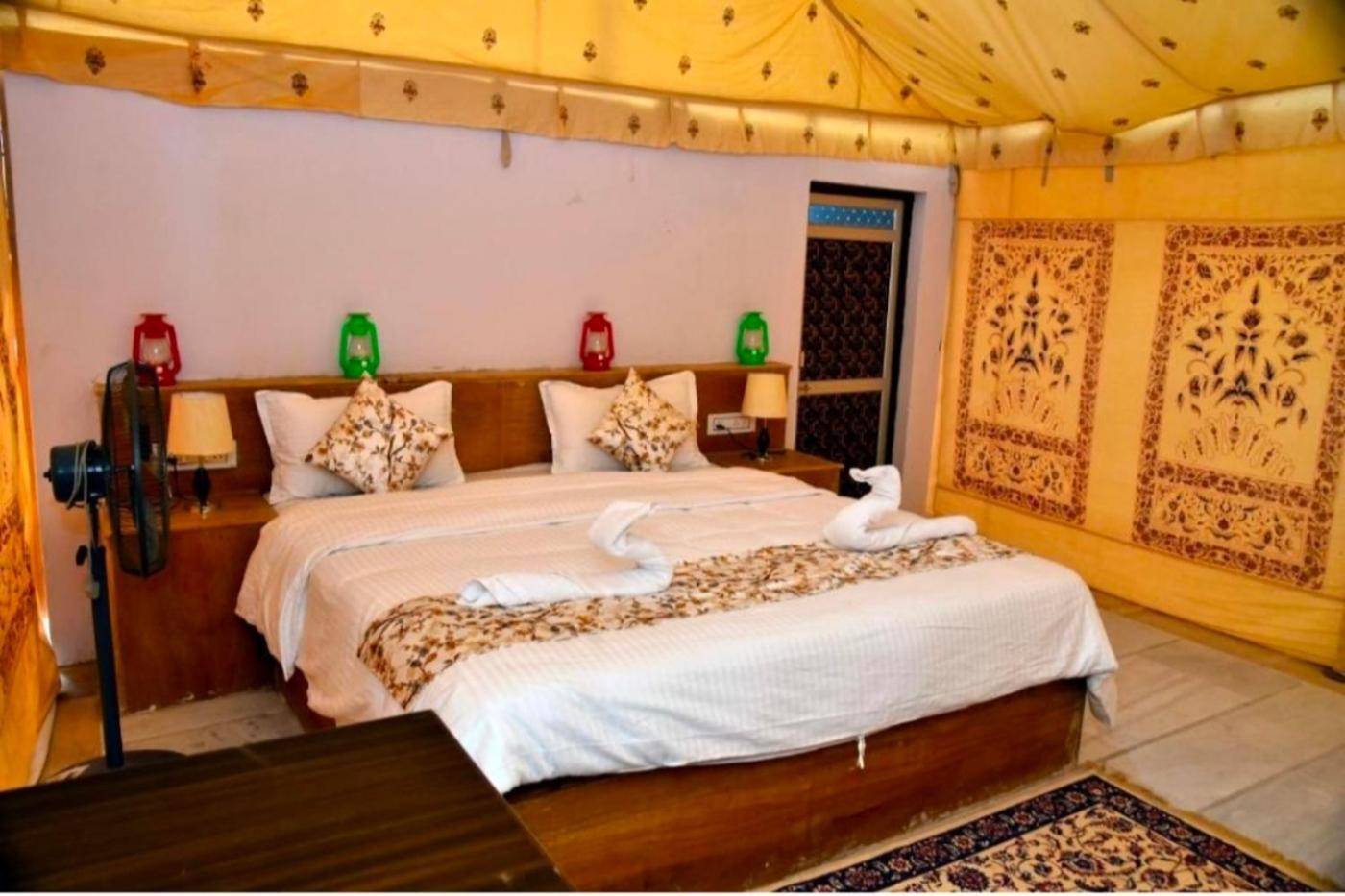 The Saffron Desert Camp Jaisalmer Eksteriør bilde